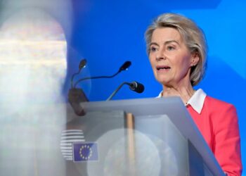 ЄС оголосив про перший транш у 3,2 млрд євро з 90-мільярдного кредиту для України