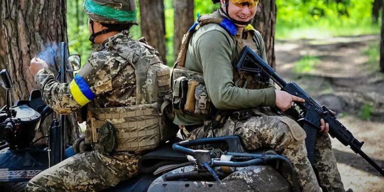 На фронті від початку доби відбулось понад 200 боїв, ворог запустив 5,7 тис. дронів – Генштаб