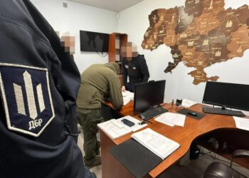 Керівництво РТЦК на Миколаївщині судитимуть за катування чоловіка у підвалі – ДБР
