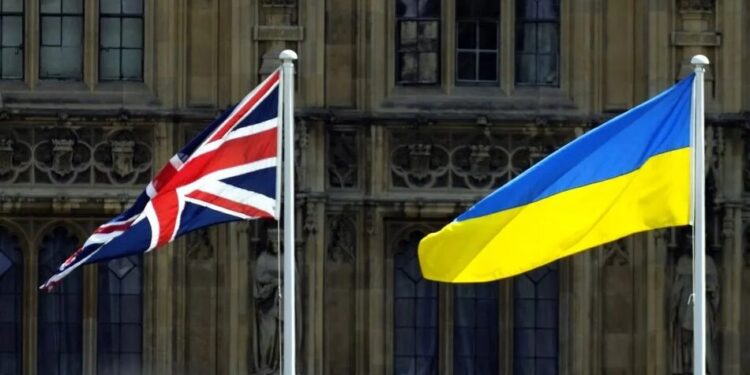 Британія до кінця року передасть Україні 150 тис. дронів та понад 350 ракет ППО та радарів