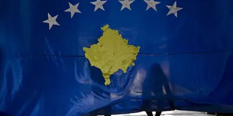 У Косові втретє за 18 місяців проходять вибори через політичну кризу