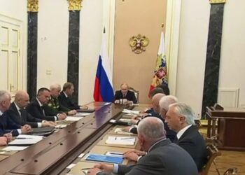 путін визнав дефіцит пального на АЗС та анонсував можливу заборону експорту дизеля
