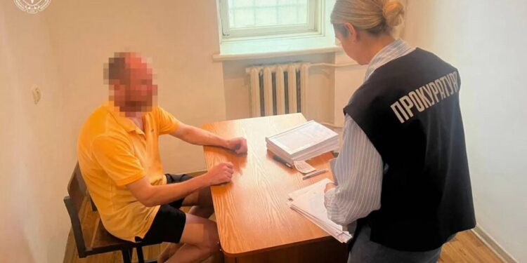 14-річна дівчинка завагітніла від вітчима – на Вінниччині чоловіка судитимуть за зґвалтування