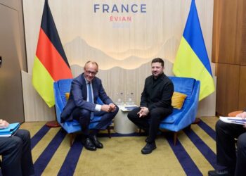 Зеленський і Мерц обговорили оборонну підтримку України та кроки, необхідні для досягнення миру