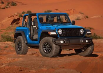 Понад 1,3 мільйона Jeep відкликають через ризик пожежі