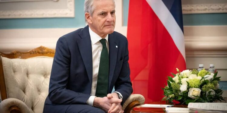 Прем’єр Норвегії назвав українську армію однією з найсильніших у Європі