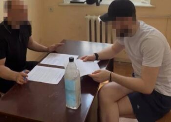 Львівських бізнесменів та експосадовця Міноборони підозрюють у схемі впливу на оборонні контракти на 1,84 млрд грн