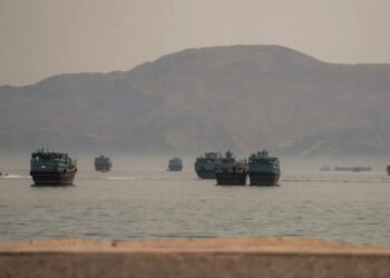 США розширили морський коридор біля Оману, послаблюючи контроль Ірану над Ормузькою протокою