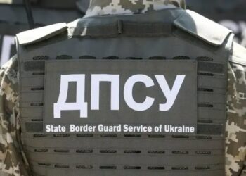 У ДПСУ розповіли, де зараз найбільші черги на кордоні та скільки людей їдуть з України