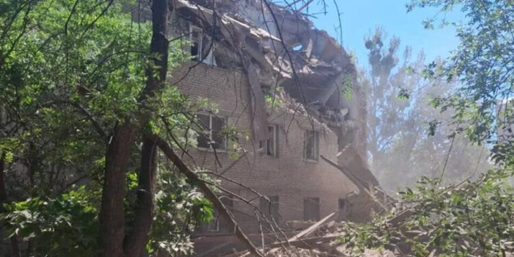 Троє людей постраждали внаслідок російського обстрілу Слов'янська