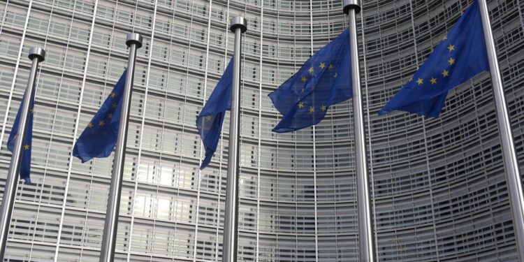 ЄС готує санкції проти китайських компаній за допомогу росії – Politico