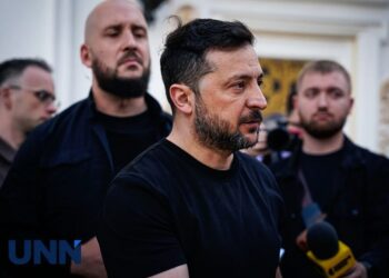 Зеленський пропонував путіну зустріч на саміті G7