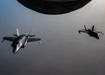 США збили два ударні іранські дрони, які "загрожували морському сполученню" в Ормузькій протоці