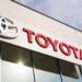 Світові продажі Toyota падають четвертий місяць поспіль