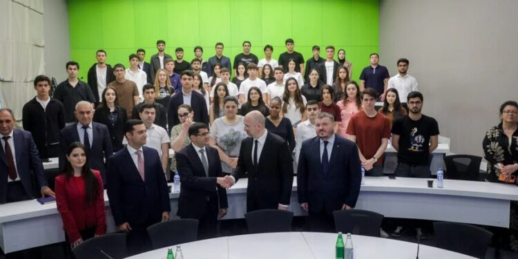 Шмигаль розкрив план нової енергетичної безпеки між Каспієм та Європою
