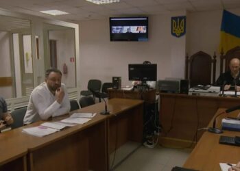 Справа лікарів Odrex: чому суд досі не заслухав думку медичного експерта