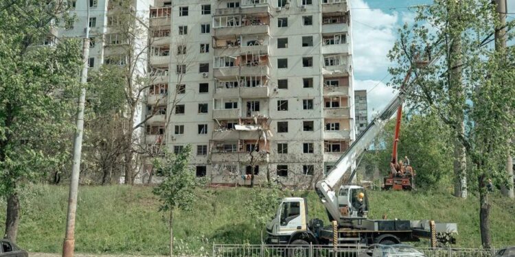 Понад 2500 повідомлень про пошкоджене житло надійшло через "Дію" за день 2 червня – Кулеба