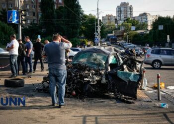 Суд обиратиме запобіжний захід водієві, який влетів у підземний перехід у Києві