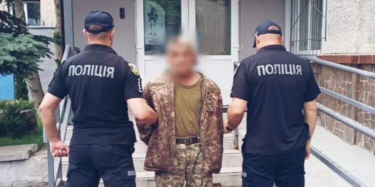 Військовий на Київщині через ревнощі вбив жінку та побратима, ще в одного стріляв двічі