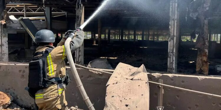 У Кривому Розі вже 4 жертви ракетного удару рф, побільшало постраждалих