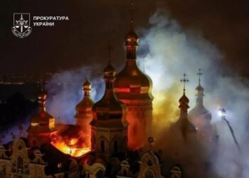 Удар рф по Лаврі кваліфікували як порушення законів та звичаїв війни – Генпрокурор Кравченко розповів деталі