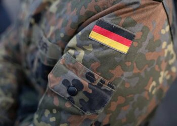 "Ми маємо бути готові воювати" – глава армії Німеччини попередив про зростання загрози з боку рф