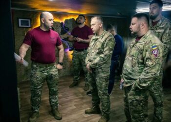 Сирський відвідав десантників на Олександрівському напрямку та скоригував плани військових