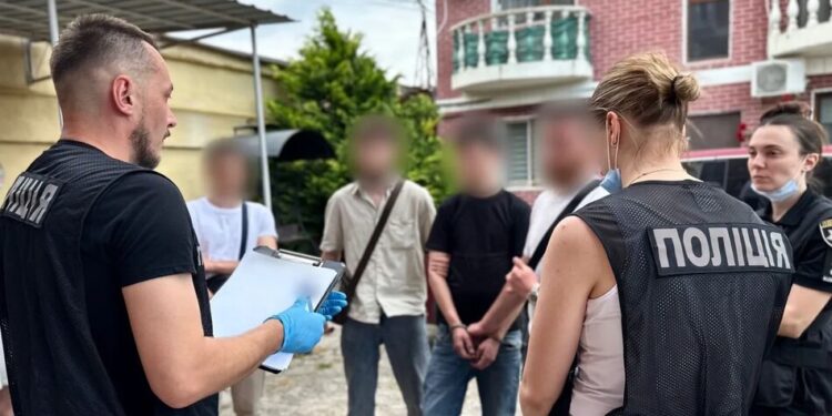 Заманив 7-річну дівчинку, зґвалтував і вбив – в Одесі чоловік отримав довічне ув’язнення