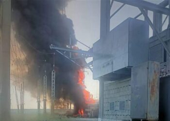 росіяни вдарили по обʼєкту ДТЕК на Дніпропетровщині – без світла були тисячі людей