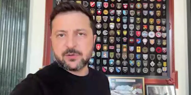 Зеленський заявив, що пропозиція особистої зустрічі з путіним залишається чинною