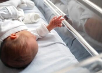 Окупанти атакували лікарню на Одещині: під ударом опинилось пологове відділення, де перебували шість породіль