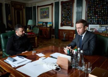 Зеленський зустрівся з Корецьким – обговорили удари рф по енергетиці України