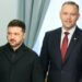 Більшість поляків підтримали позбавлення Зеленського ордена, але підтримують співпрацю з Україною – опитування