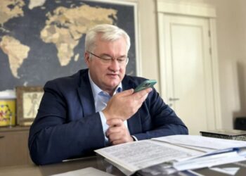 Сибіга заявив Каллас про необхідність термінової підтримки експортних маршрутів України