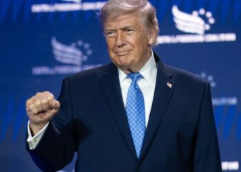 Аеропорт Палм-Біч у Флориді офіційно перейменували на честь Трампа