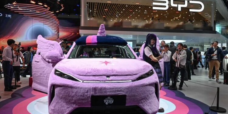 Китайська компанія BYD близька до придбання автомобільного заводу в Європі