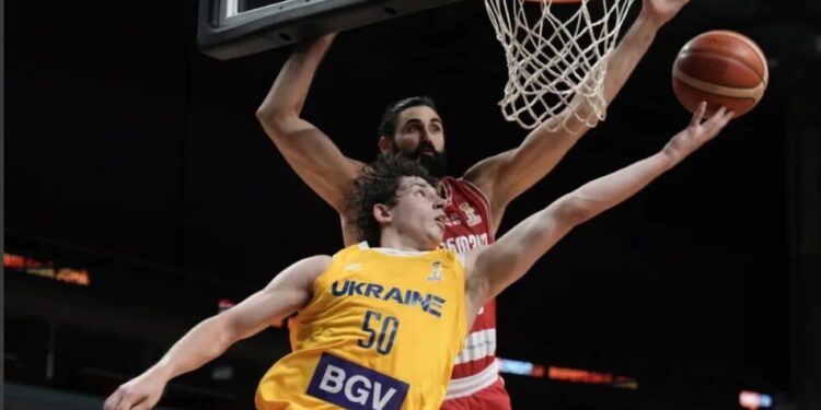 Збірна Україна з баскетболу впевнено обіграла Грузію і вийшла до другого етапу відбору на ЧС-2027