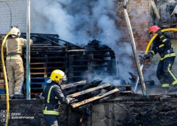 Удар рф по "Новій пошті" на Вінниччині: постраждалих уже 9, серед них працівники