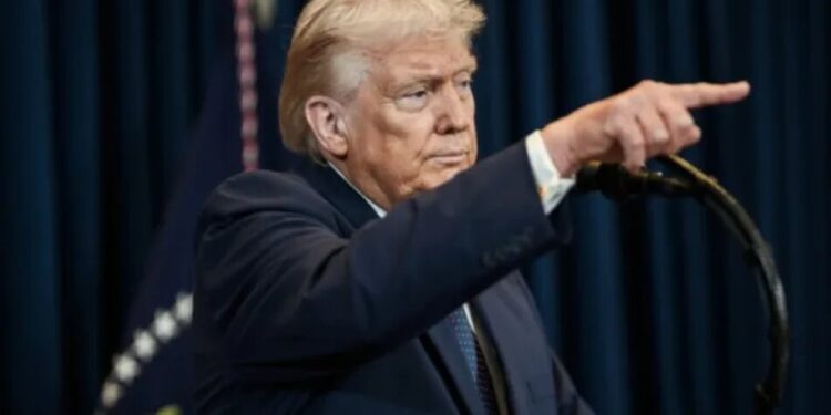 Трамп наказав призупинити удари США по Ірану для дипломатичних переговорів