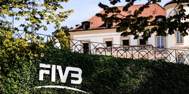 Міжнародна федерація волейболу допустила російських спортсменів до участі у світових змаганнях
