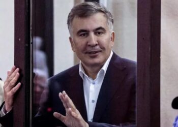 путін може окупувати Грузію і Вірменію після поразок в Україні – Саакашвілі