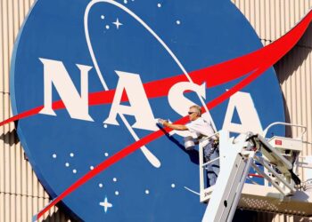 NASA виділило понад $590 млн трьом компаніям на місячні посадкові модулі