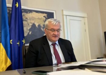 Сибіга обговорив із главою МЗС Угорщини підготовку зустрічі лідерів