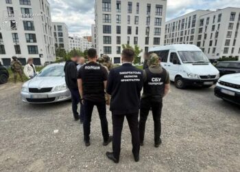 На Закарпатті судитимуть адвоката та директора коледжу через фіктивну роботу за 25 тисяч доларів