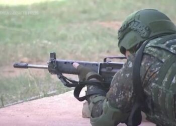 Тайвань відновлює "антикомуністичні" заняття для випускників військових академій