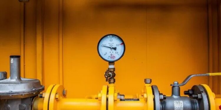 Європа може не встигнути заповнити газові сховища до зими через дефіцит поставок – Reuters
