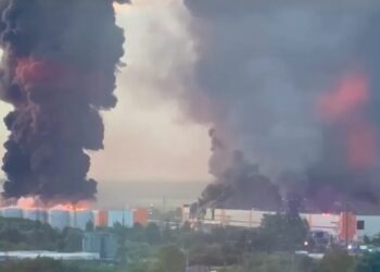 Зеленський підтвердив ураження воєнного підприємства в російському кірові і не тільки