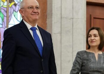 Санду прийняла відставку прем'єра Молдови Мунтяну
