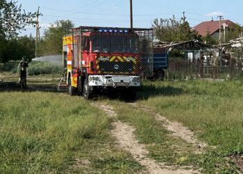 На Запоріжжі четверо рятувальників постраждали від дронового удару рф