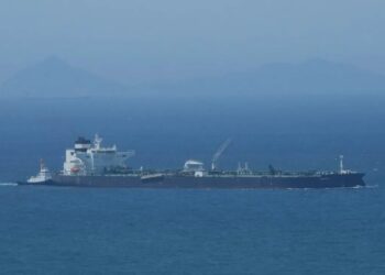 Військові США висадилися на танкер в Аравійському морі під час морської блокади Ірану